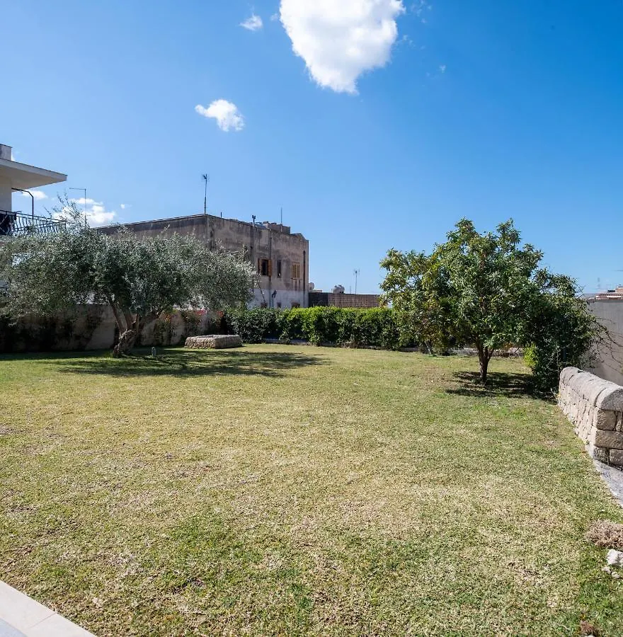 Aparthotel Mille Suite Garden Noto